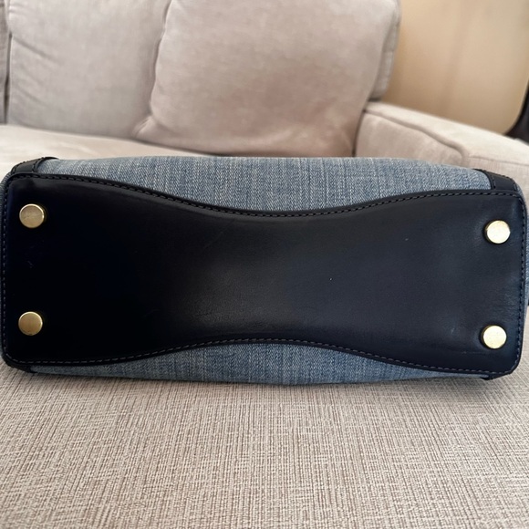 New Michael Kors Raven Stye Washed Denim Large Shoulder Bag with Leather Trim - Picture 9 of 13